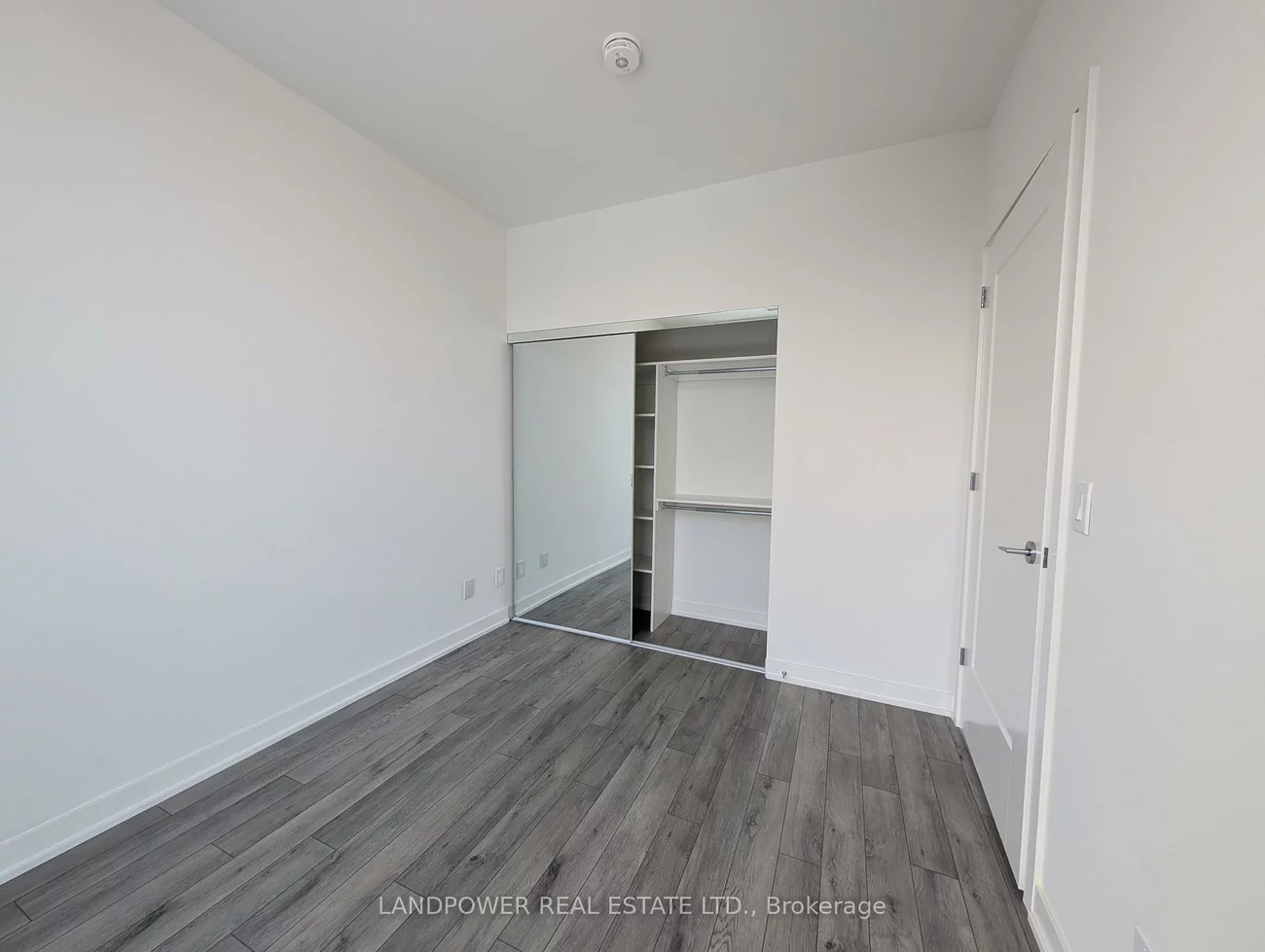 3071, Trafalgar, 1010 - JM Joshua Meadows, Oakville