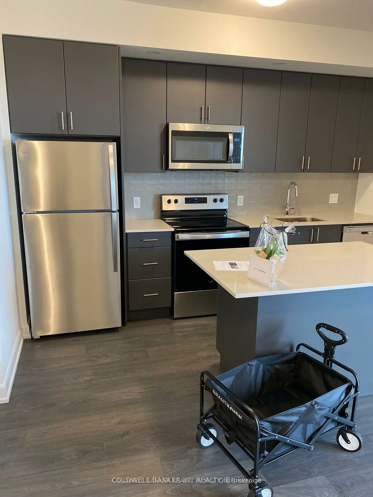 3220, WILLIAM COLTSON, 1010 - JM Joshua Meadows, Oakville