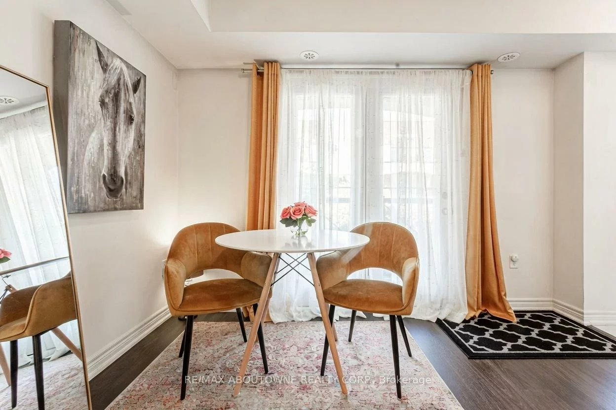 2480, POST, 1015 - RO River Oaks, Oakville