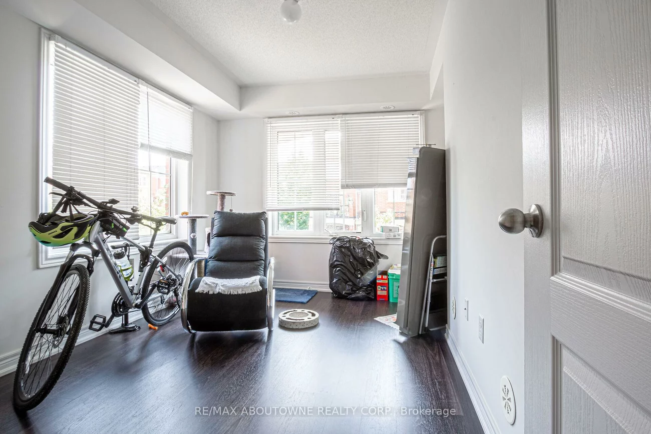 2480, POST, 1015 - RO River Oaks, Oakville