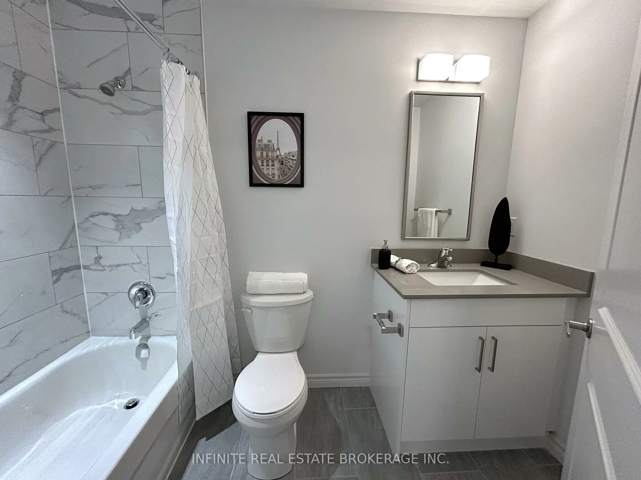 1254, Marlborough, 1003 - CP College Park, Oakville