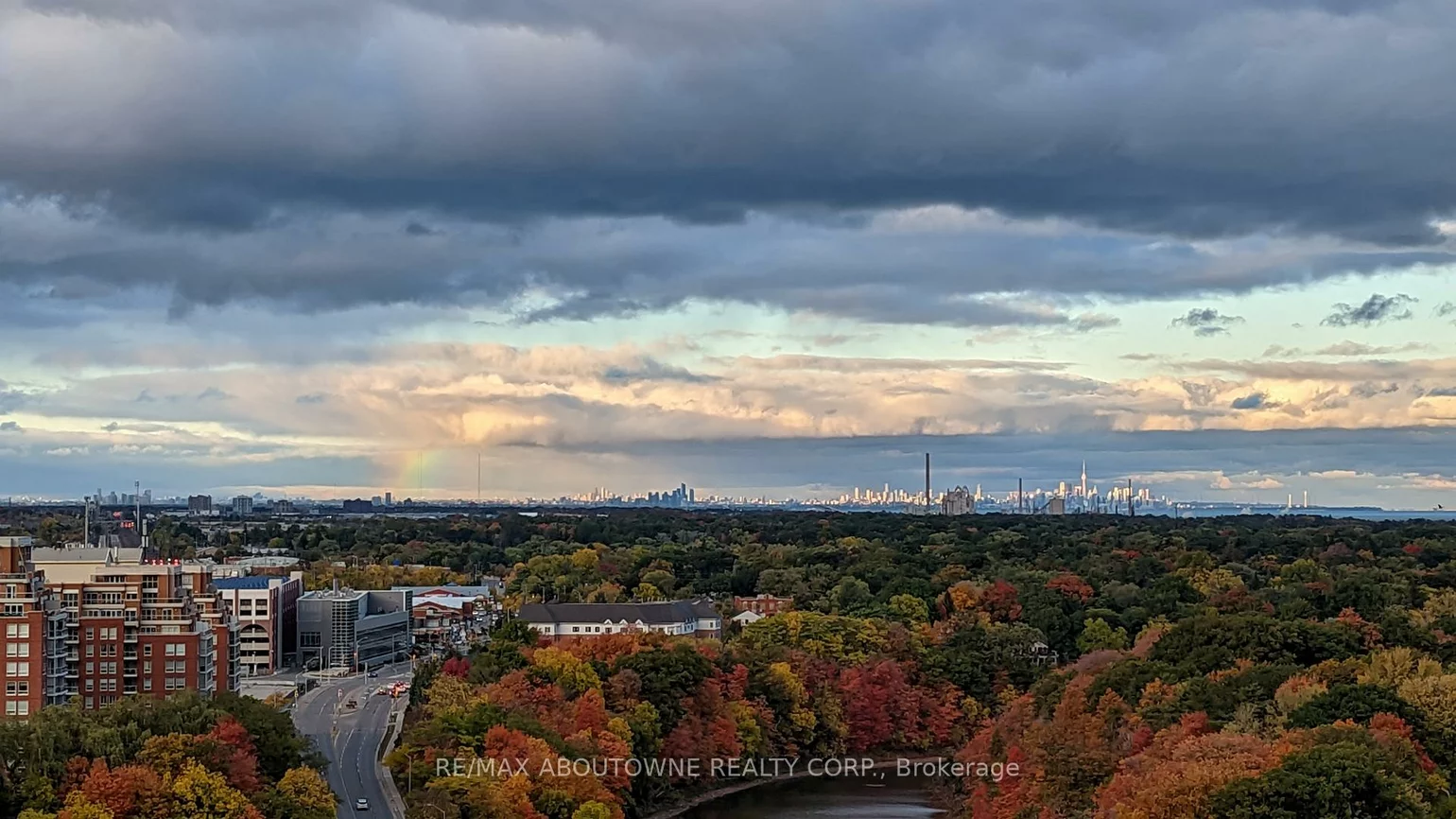 65, Speers, 1002 - CO Central, Oakville