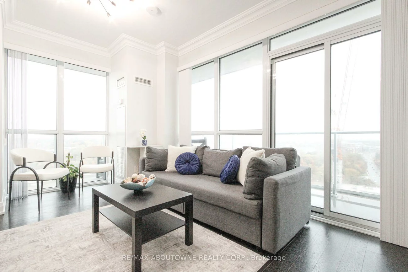 65, Speers, 1002 - CO Central, Oakville