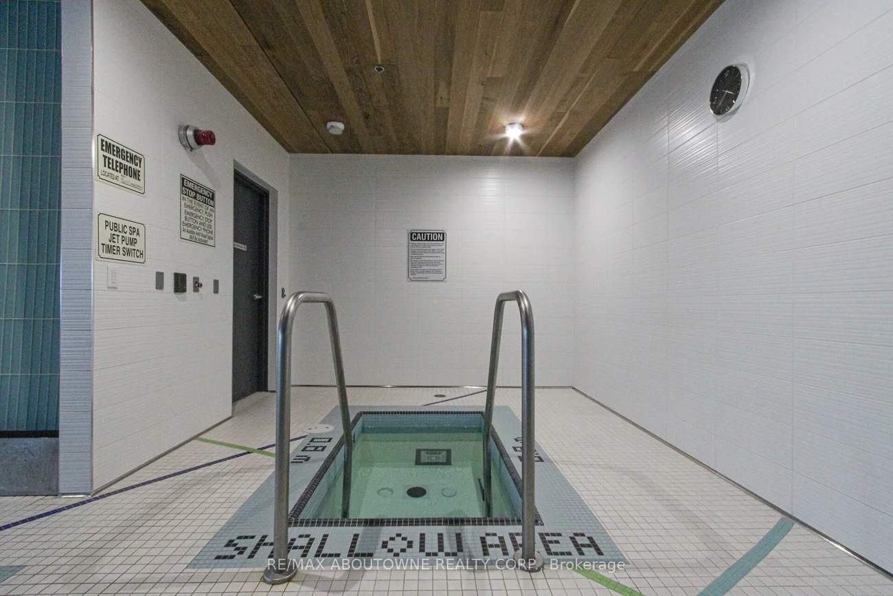 65, Speers, 1002 - CO Central, Oakville