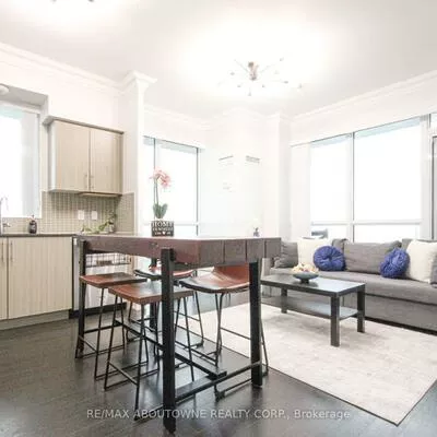 65, Speers, 1002 - CO Central, Oakville