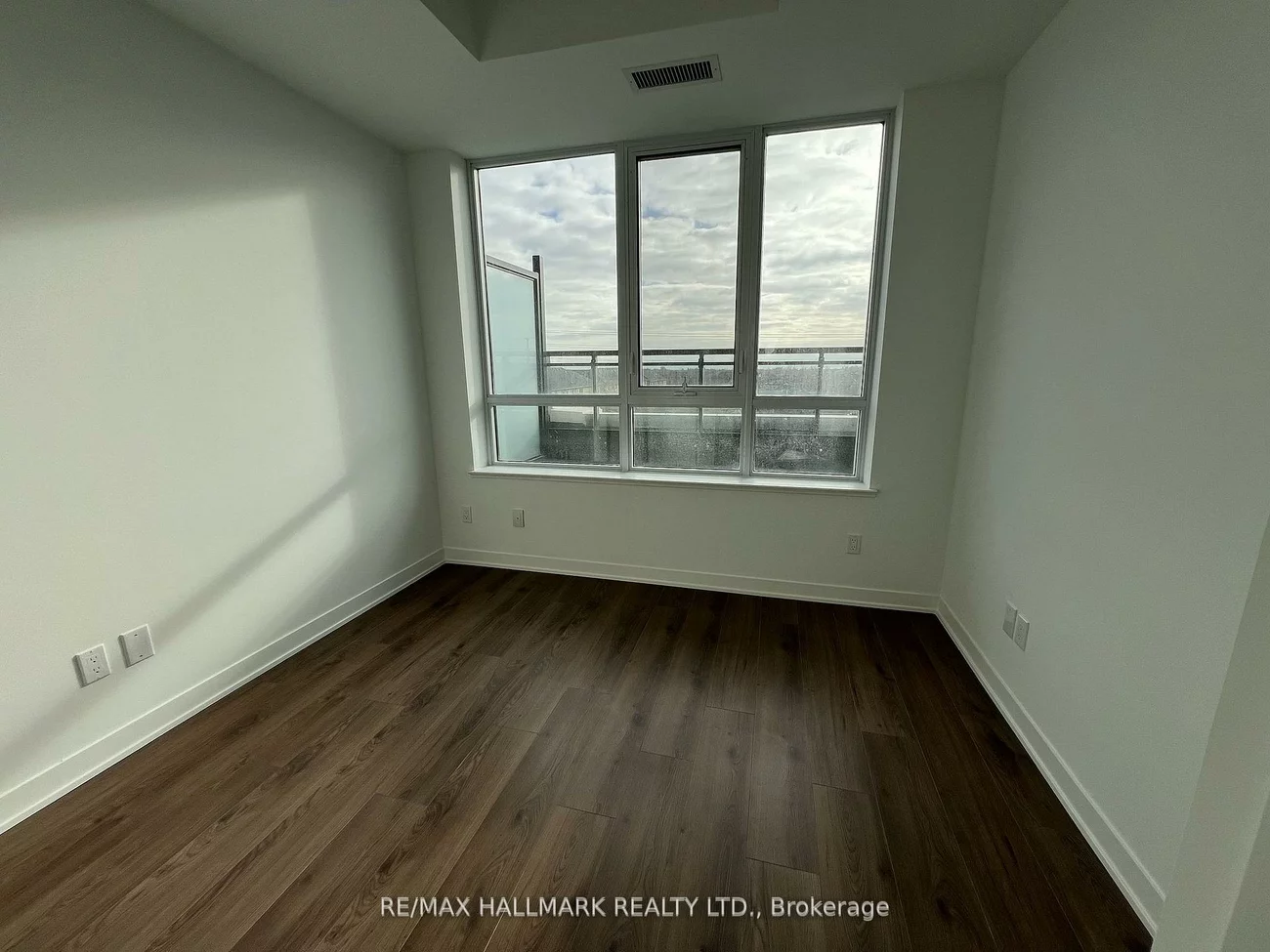 405, Dundas, 1008 - GO Glenorchy, Oakville