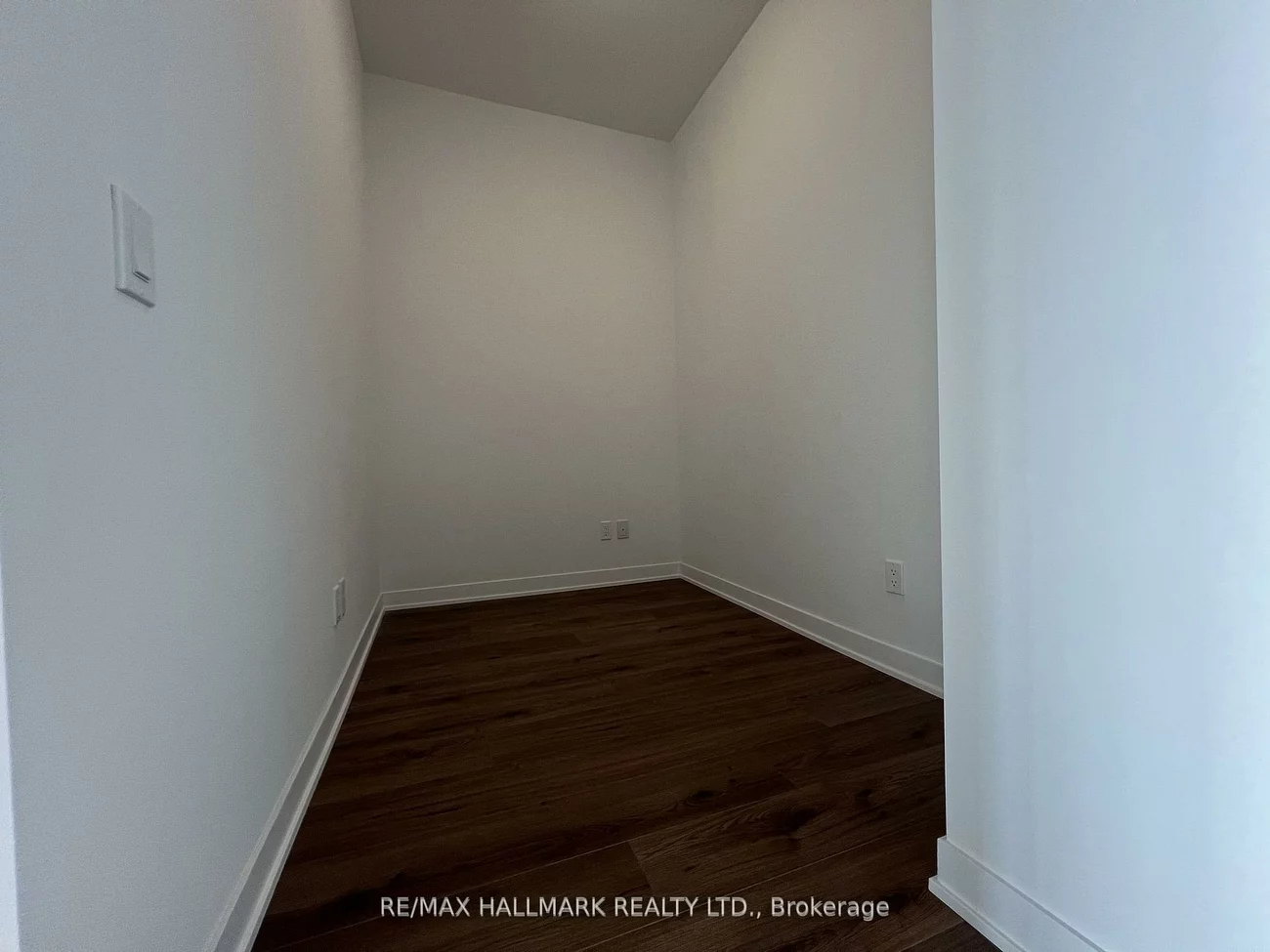 405, Dundas, 1008 - GO Glenorchy, Oakville