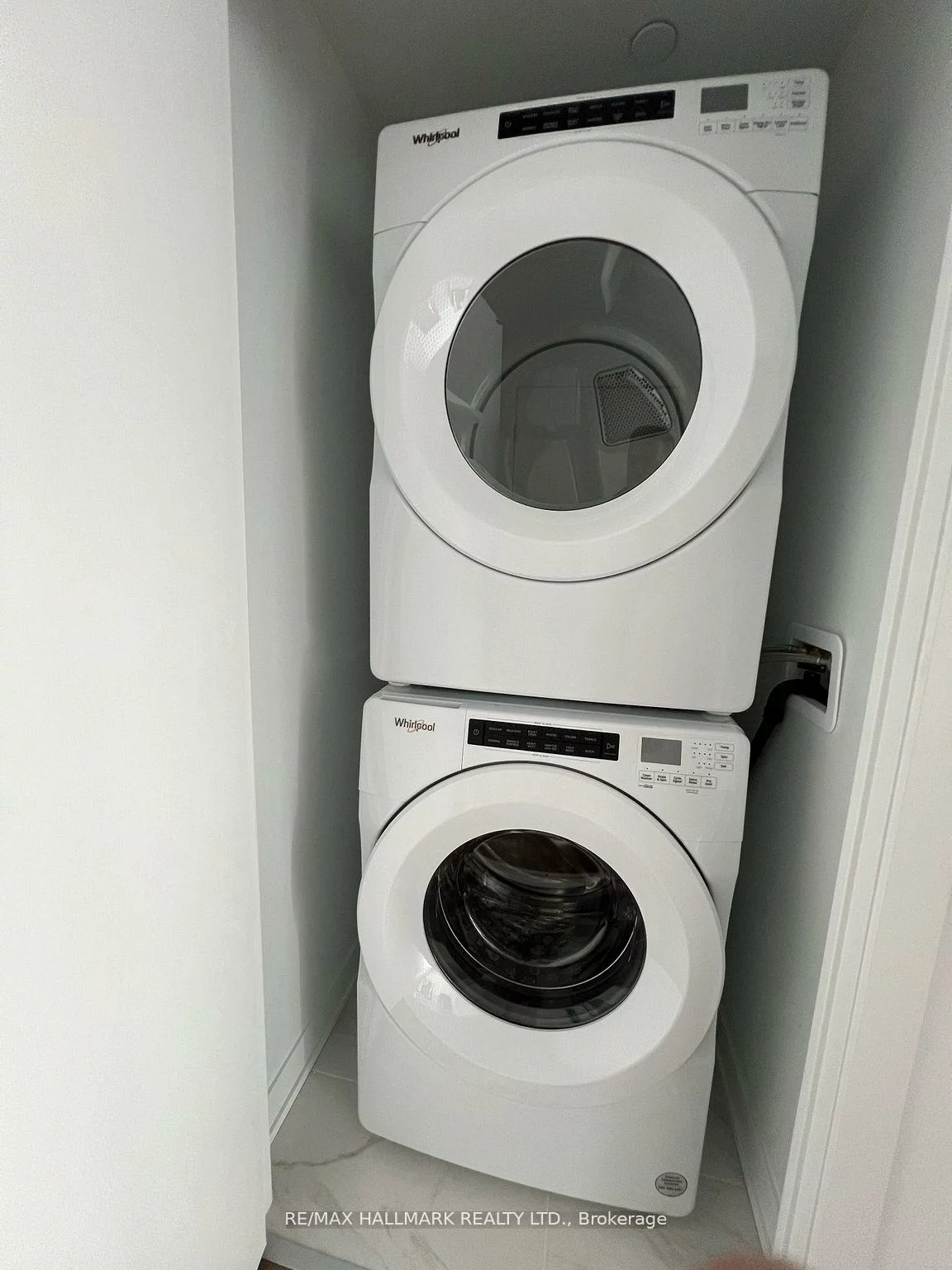 405, Dundas, 1008 - GO Glenorchy, Oakville