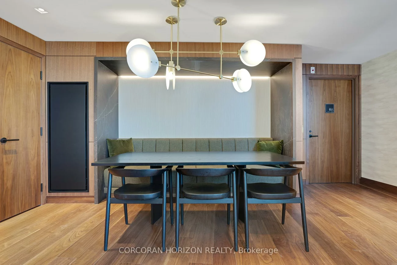 3240, William Coltson, 1010 - JM Joshua Meadows, Oakville