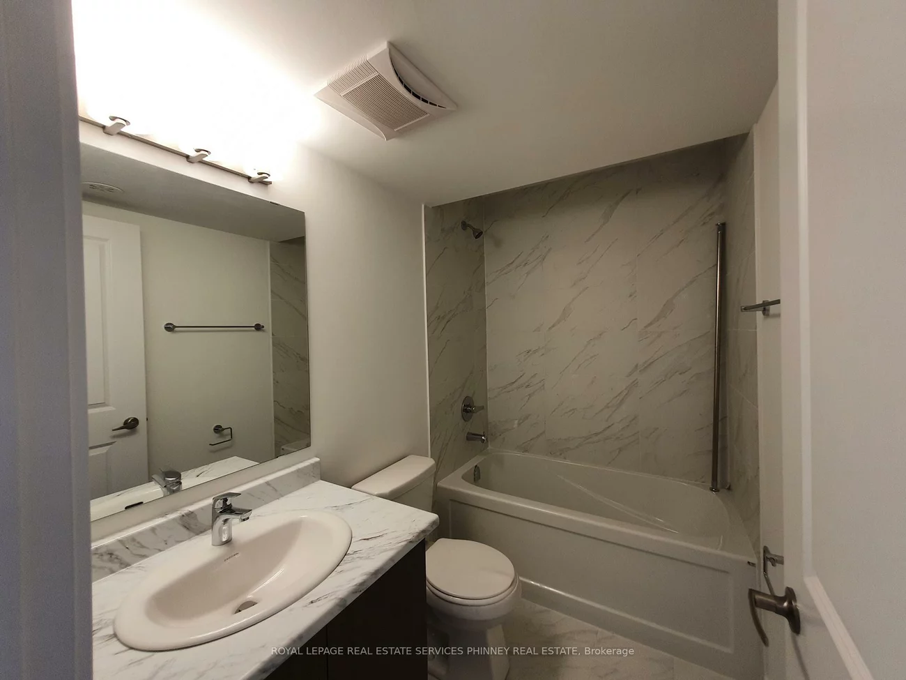 3078, Sixth, 1008 - GO Glenorchy, Oakville