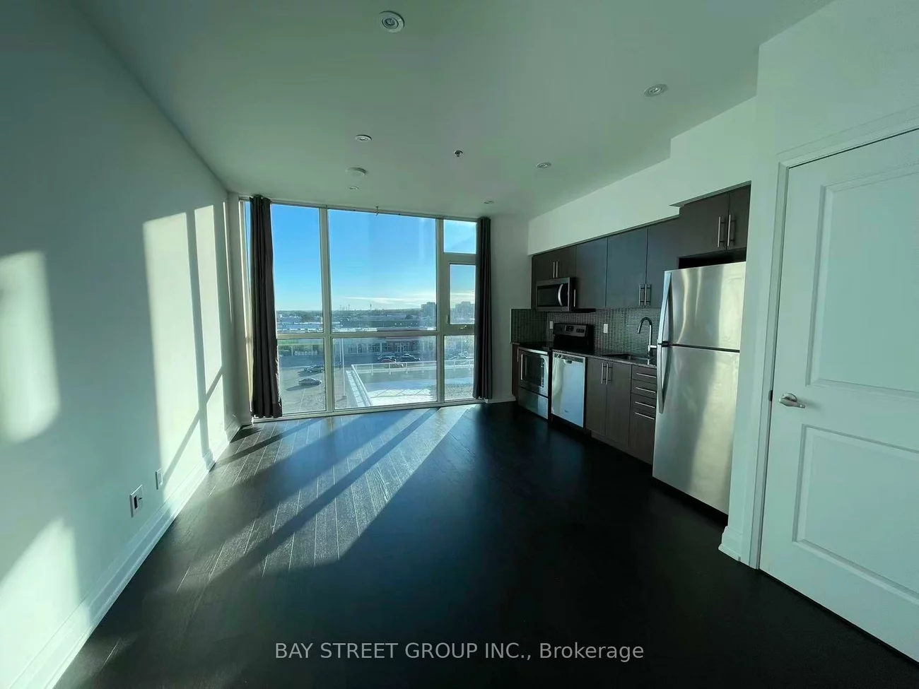 65, Speers, 1002 - CO Central, Oakville