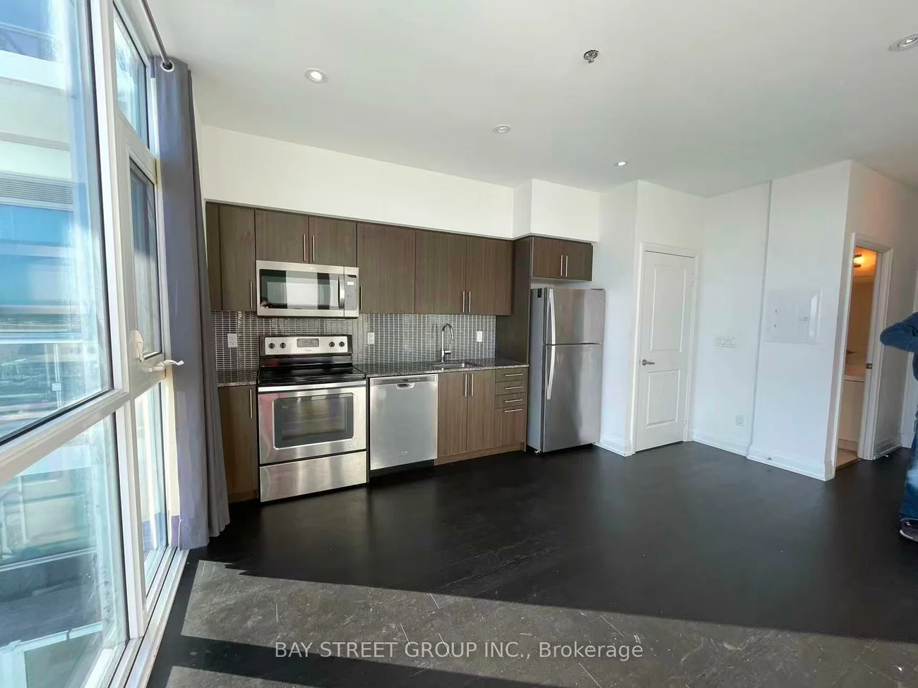 65, Speers, 1002 - CO Central, Oakville