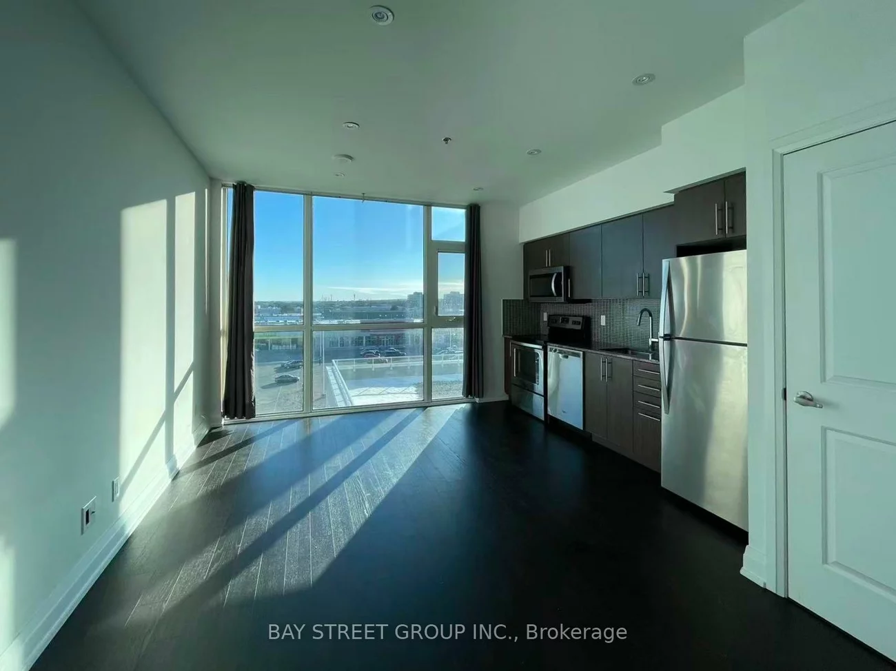 65, Speers, 1002 - CO Central, Oakville