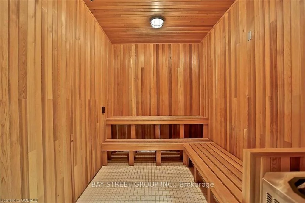 65, Speers, 1002 - CO Central, Oakville