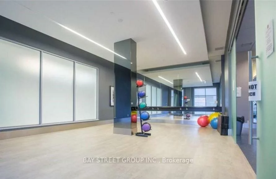 65, Speers, 1002 - CO Central, Oakville