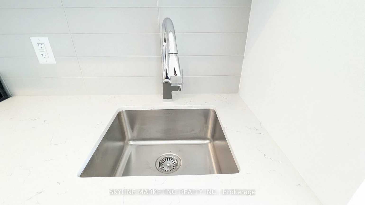 2450, Old Bronte, 1019 - WM Westmount, Oakville