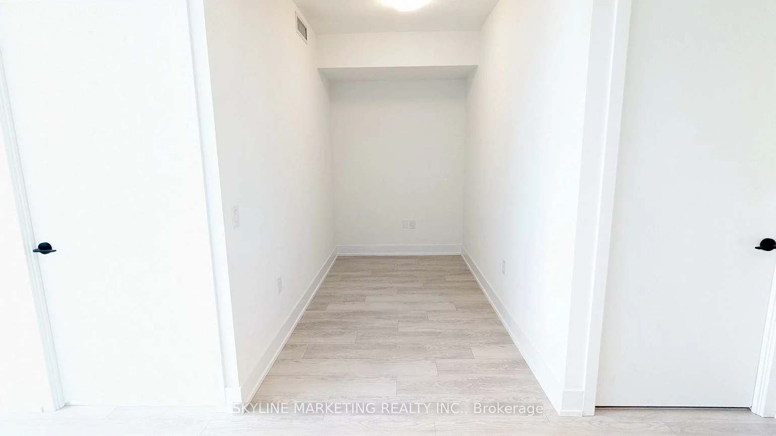 2450, Old Bronte, 1019 - WM Westmount, Oakville