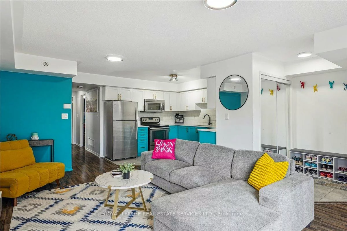 2480, Post, 1015 - RO River Oaks, Oakville