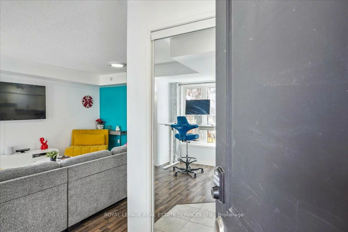 2480, Post, 1015 - RO River Oaks, Oakville