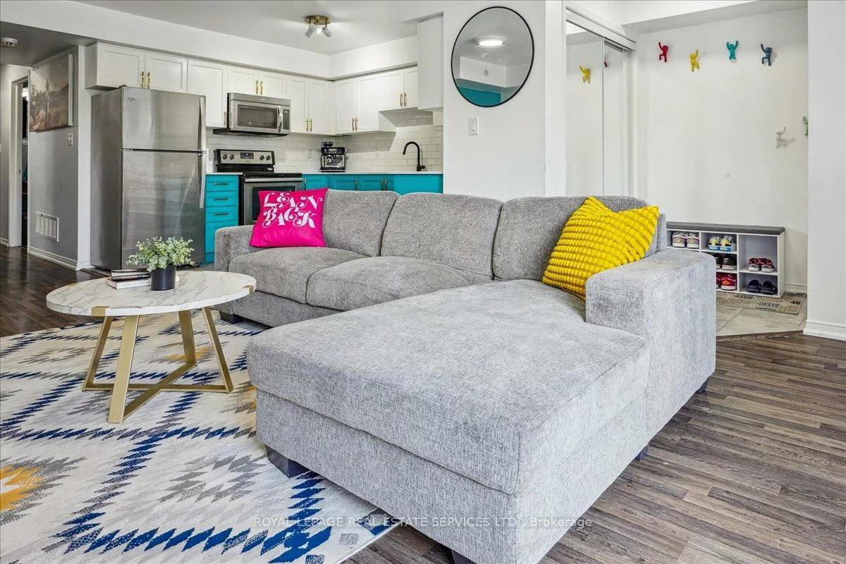 2480, Post, 1015 - RO River Oaks, Oakville