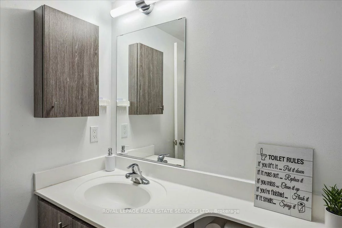 2480, Post, 1015 - RO River Oaks, Oakville