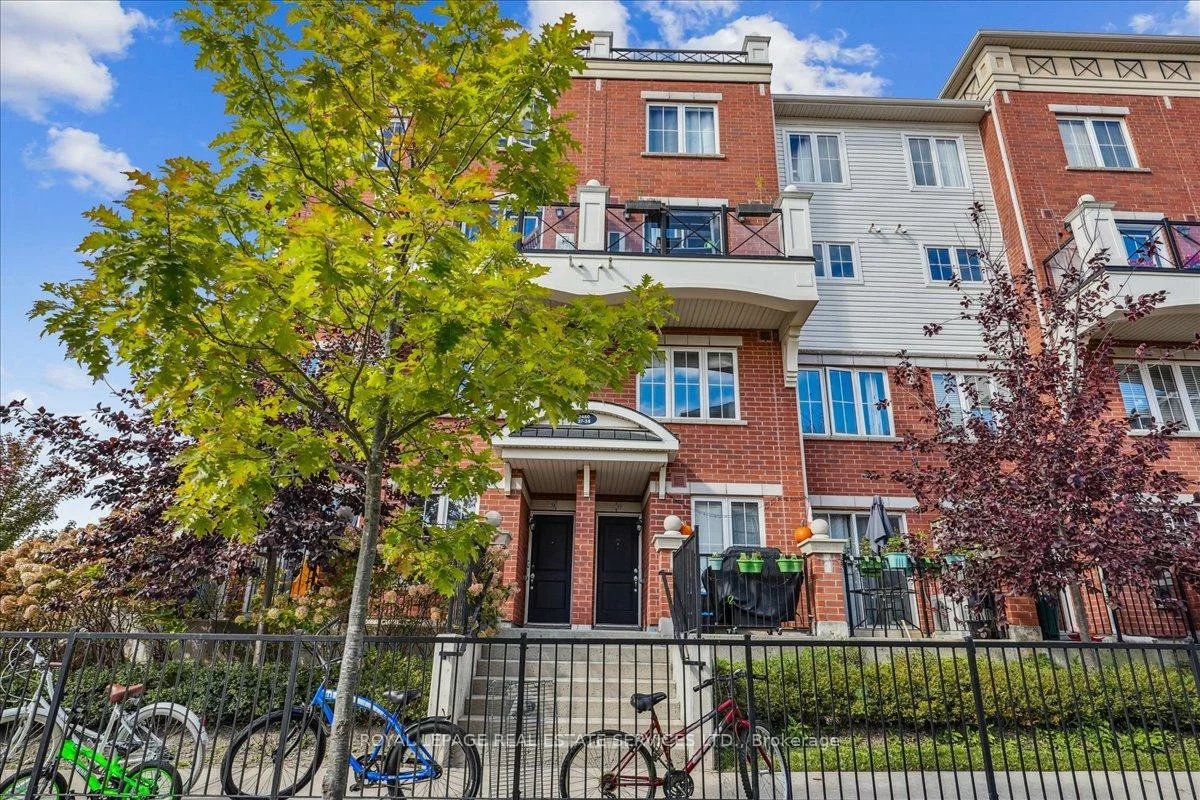 2480, Post, 1015 - RO River Oaks, Oakville