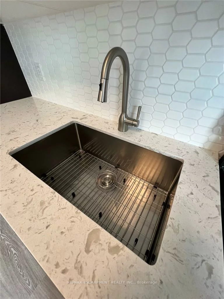 2486, Old Bronte, 1019 - WM Westmount, Oakville