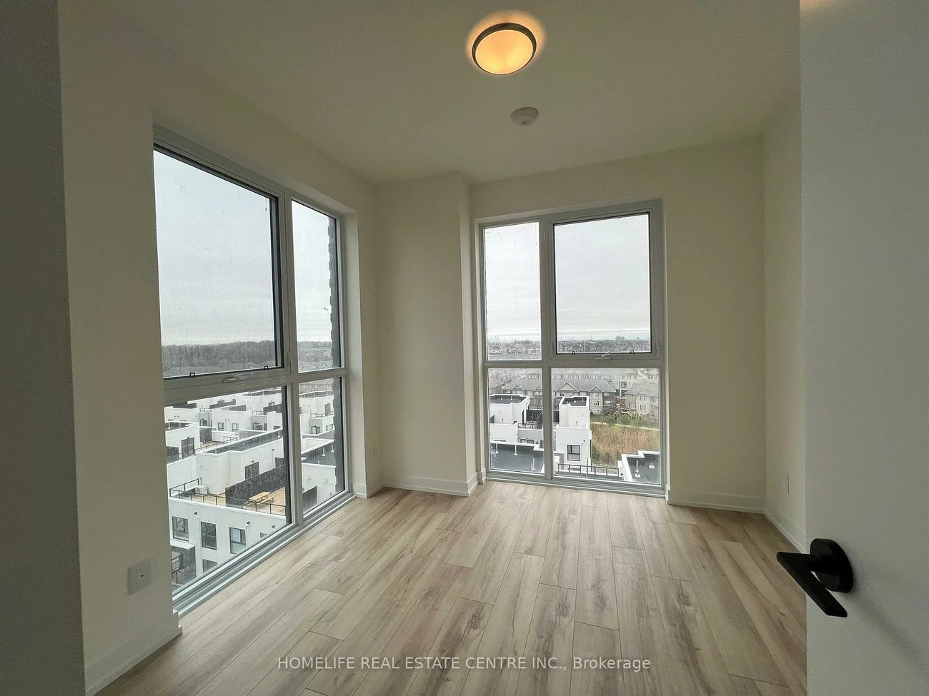 335, Wheat Boom, 1010 - JM Joshua Meadows, Oakville