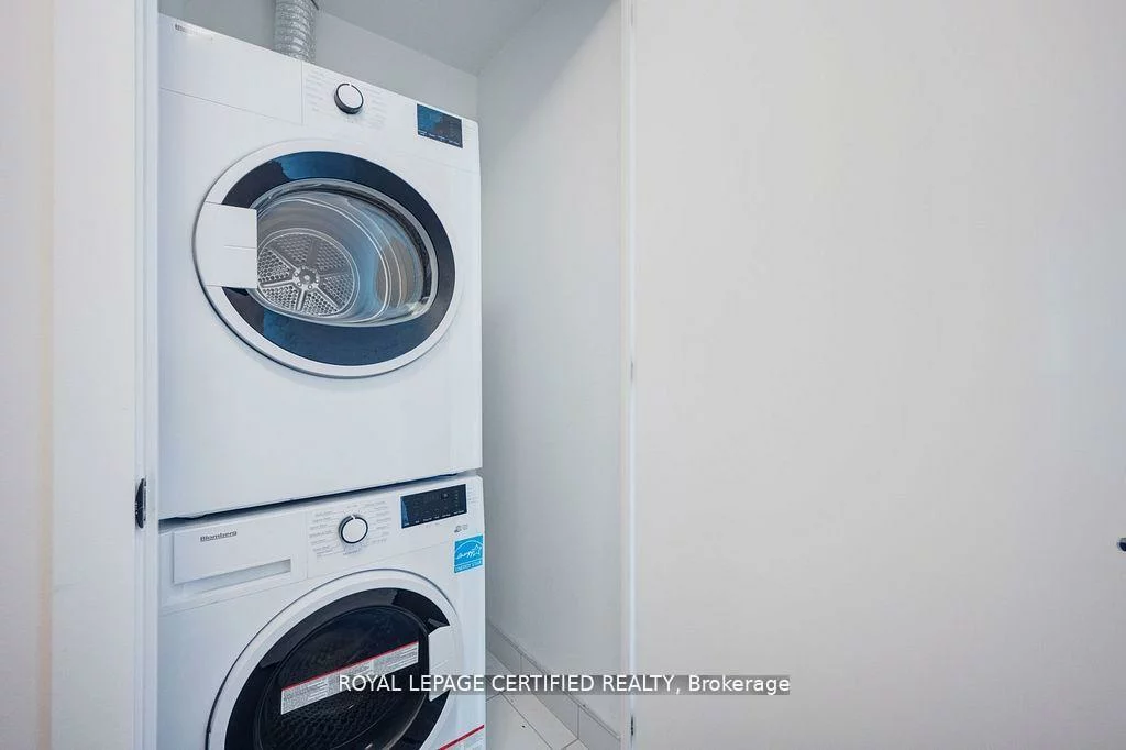 2450, Old Bronte, 1019 - WM Westmount, Oakville