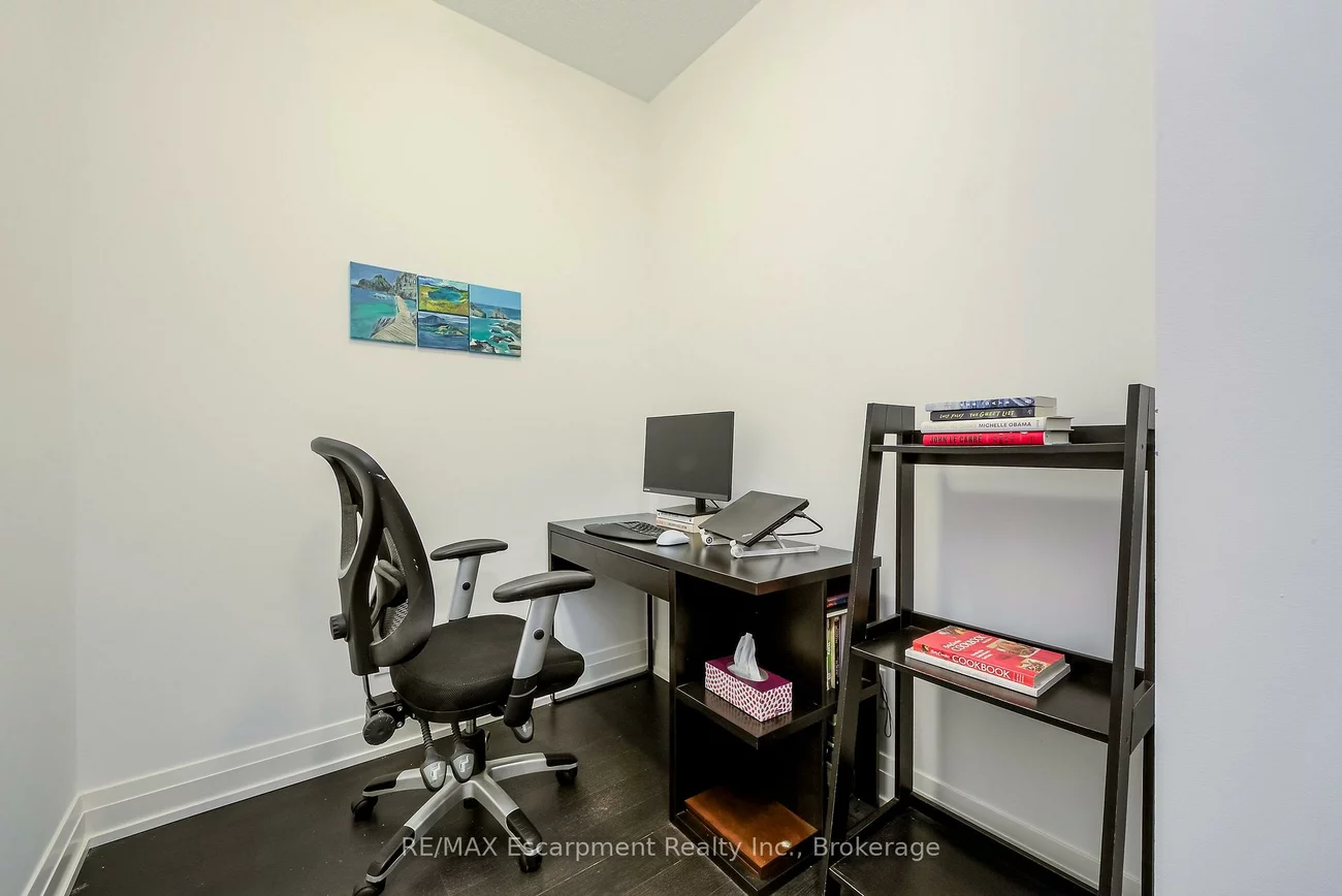 65, Speers, 1002 - CO Central, Oakville