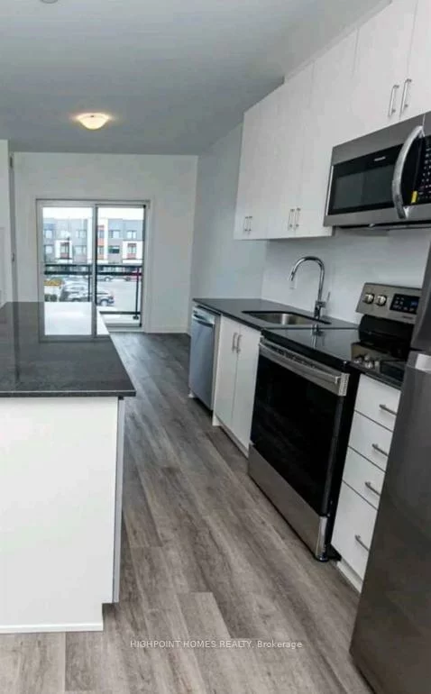 102, Grovewood, 1008 - GO Glenorchy, Oakville