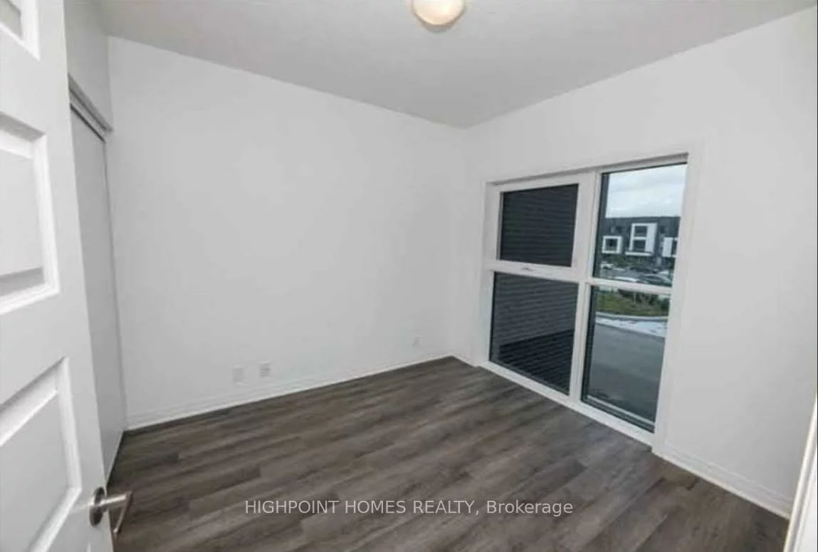 102, Grovewood, 1008 - GO Glenorchy, Oakville