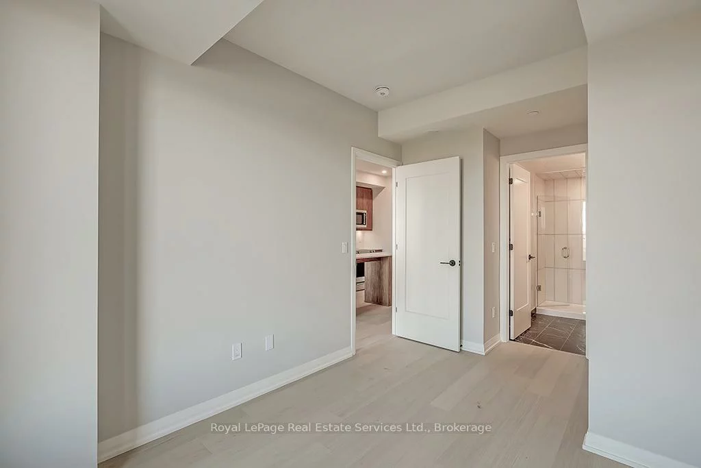 1415, DUNDAS, 1010 - JM Joshua Meadows, Oakville