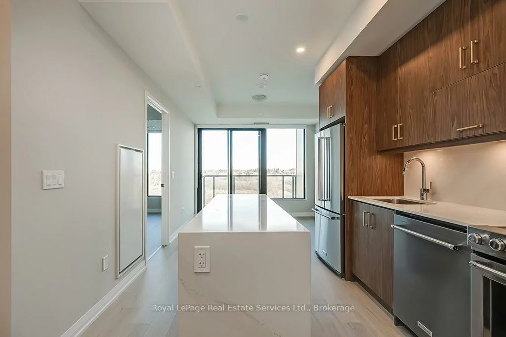 1415, DUNDAS, 1010 - JM Joshua Meadows, Oakville