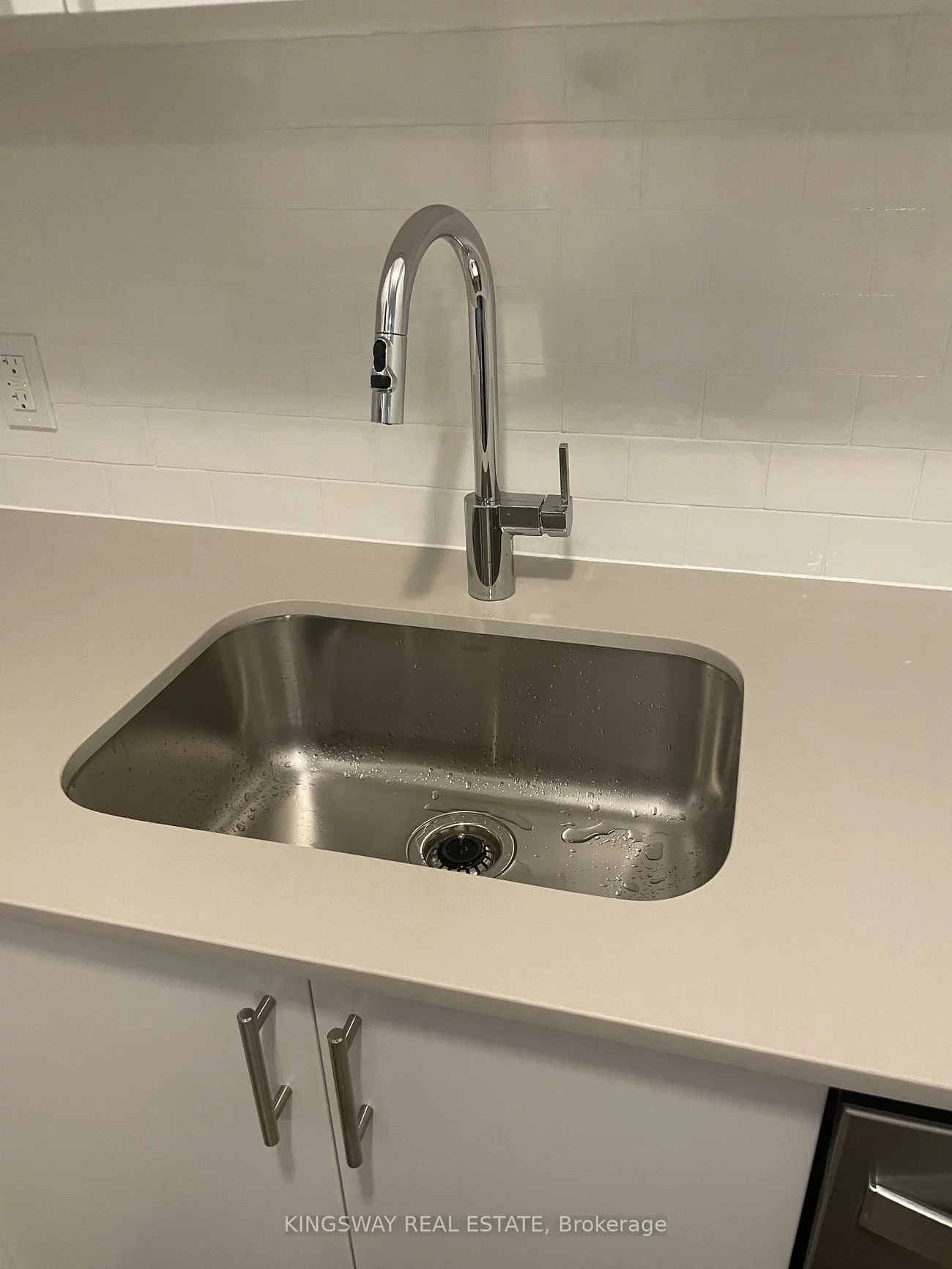 3220, William Coltson, 1010 - JM Joshua Meadows, Oakville