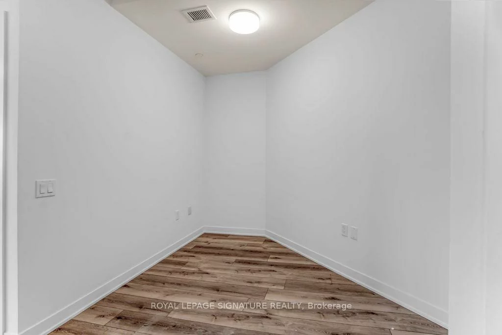 395, Dundas, 1008 - GO Glenorchy, Oakville