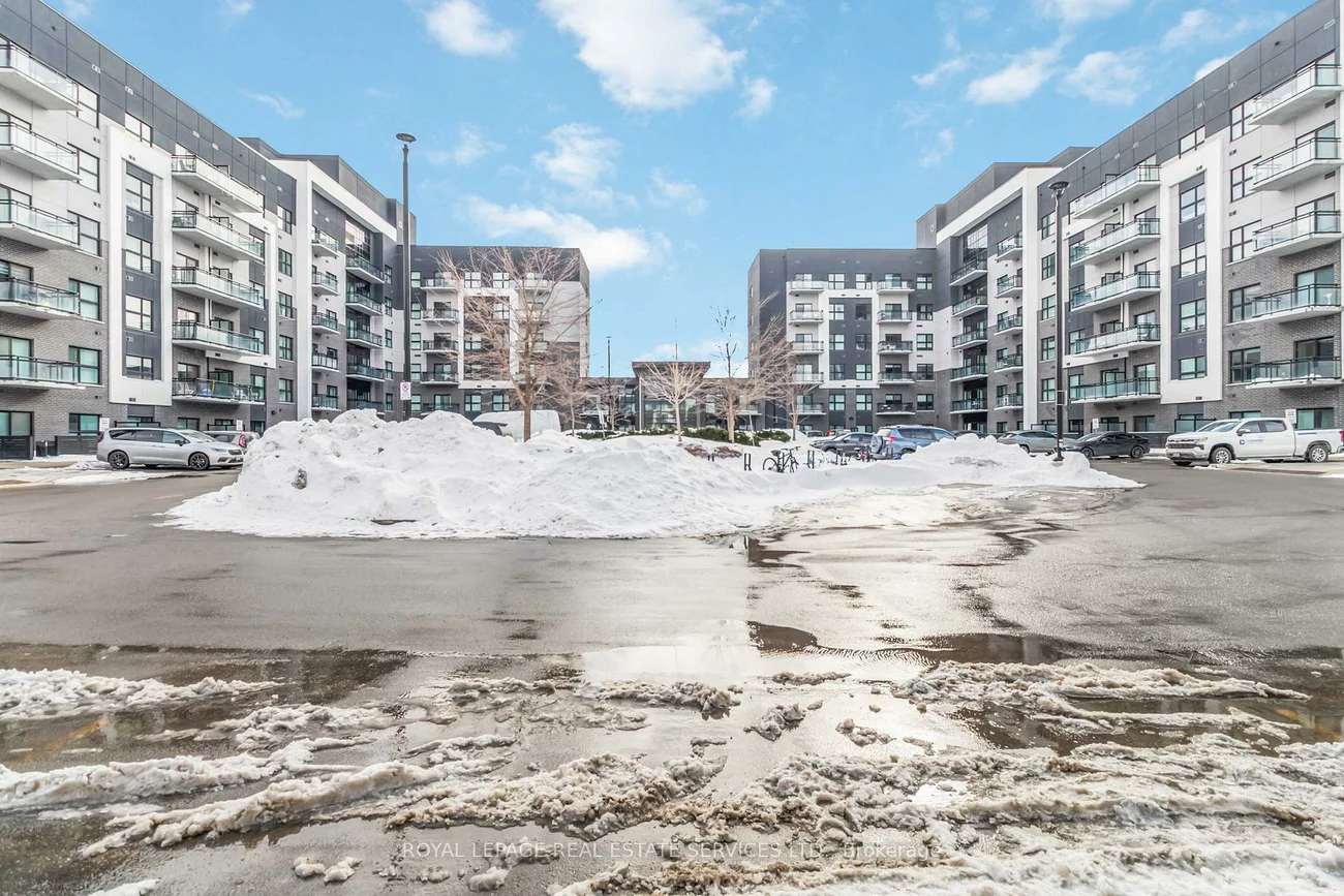 102, Grovewood Common, 1008 - GO Glenorchy, Oakville