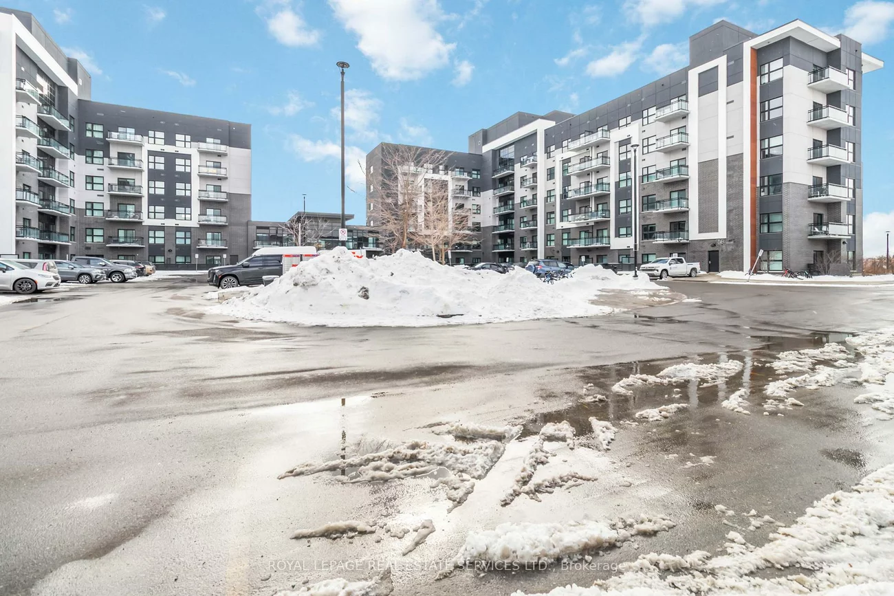 102, Grovewood Common, 1008 - GO Glenorchy, Oakville