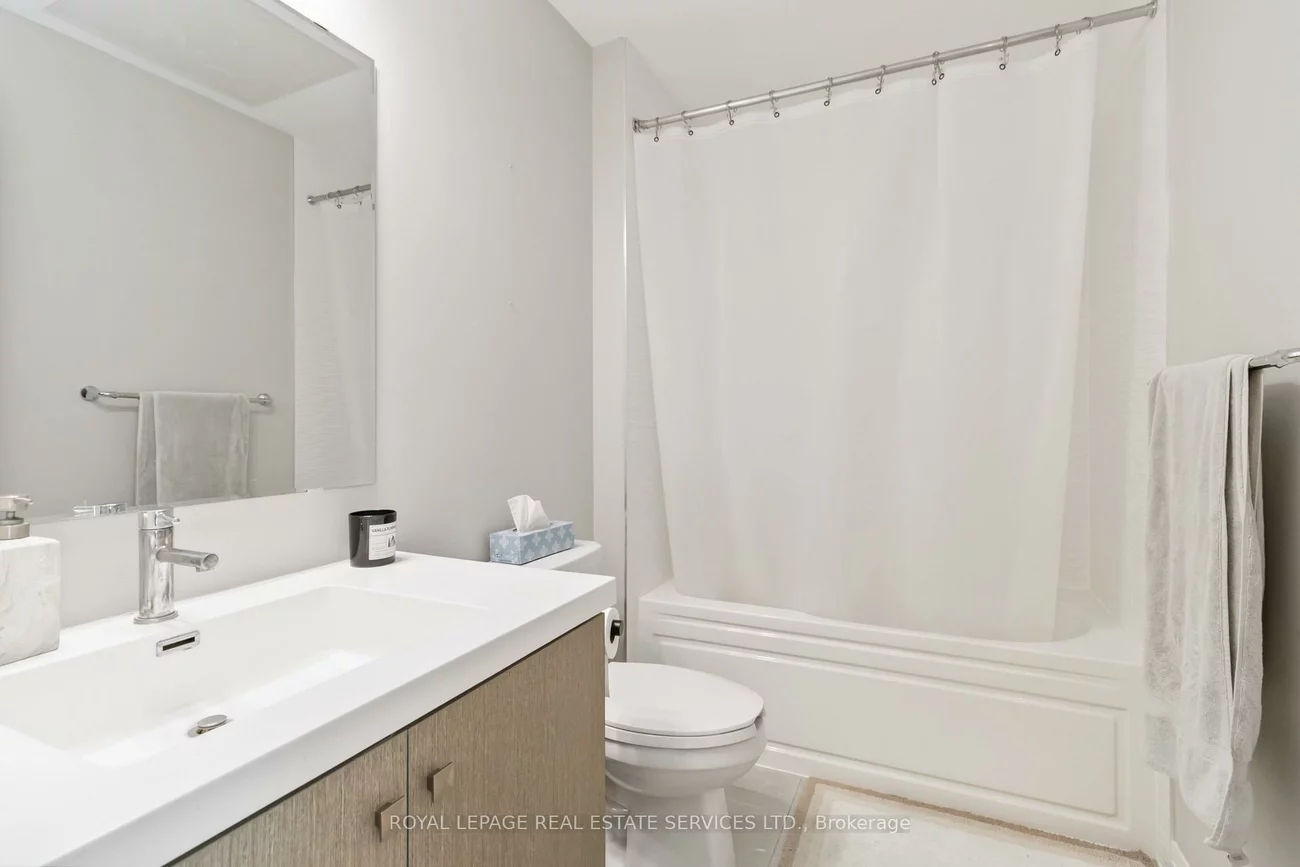 102, Grovewood Common, 1008 - GO Glenorchy, Oakville