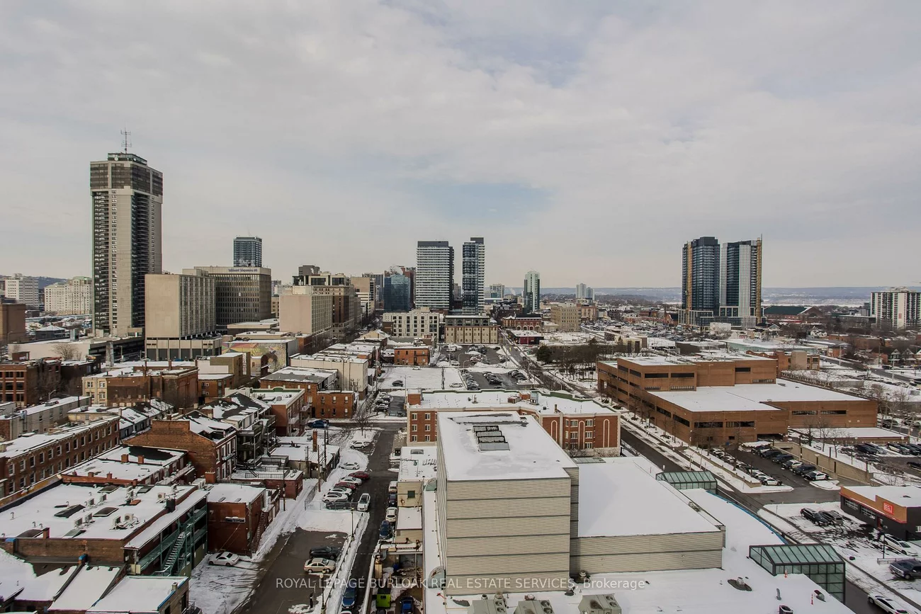 3079, Trafalgar, 1010 - JM Joshua Meadows, Oakville