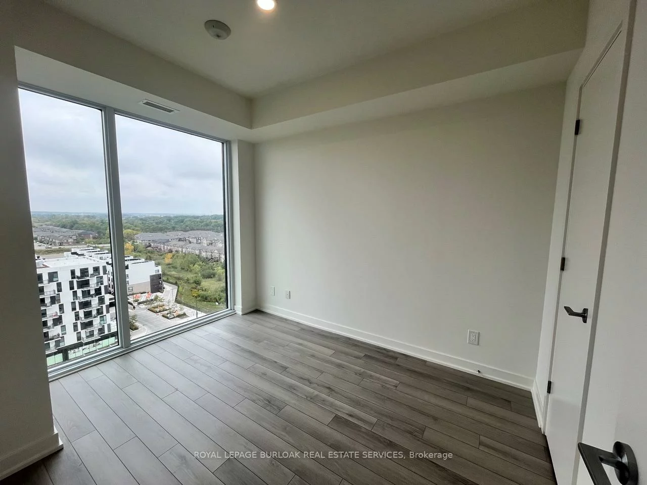 3079, Trafalgar, 1010 - JM Joshua Meadows, Oakville