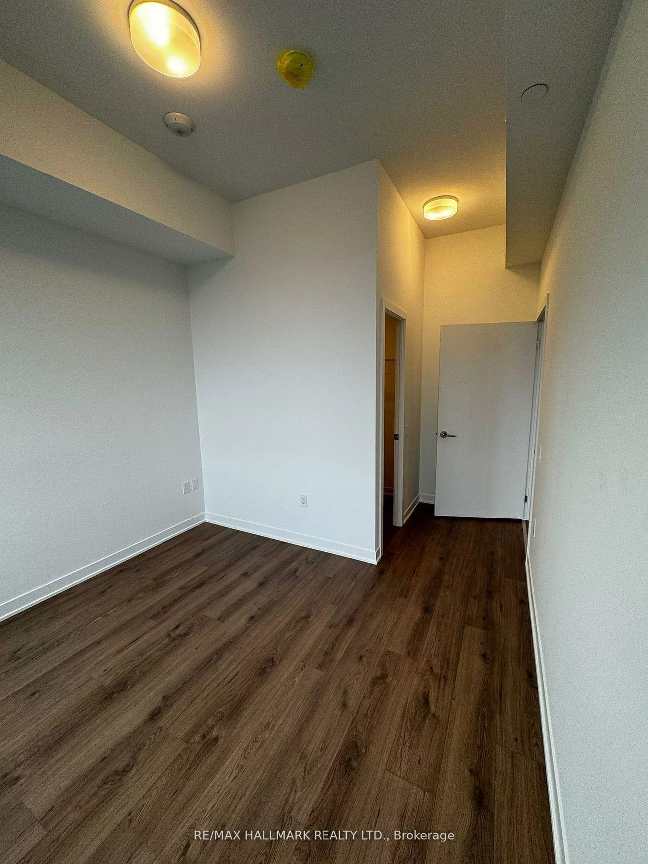 395, Dundas, 1008 - GO Glenorchy, Oakville