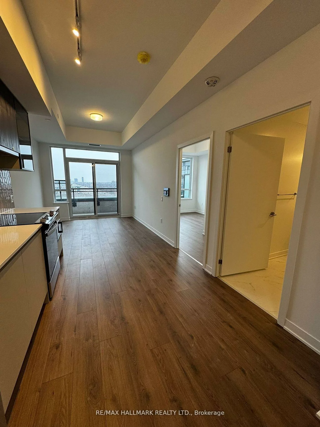 395, Dundas, 1008 - GO Glenorchy, Oakville