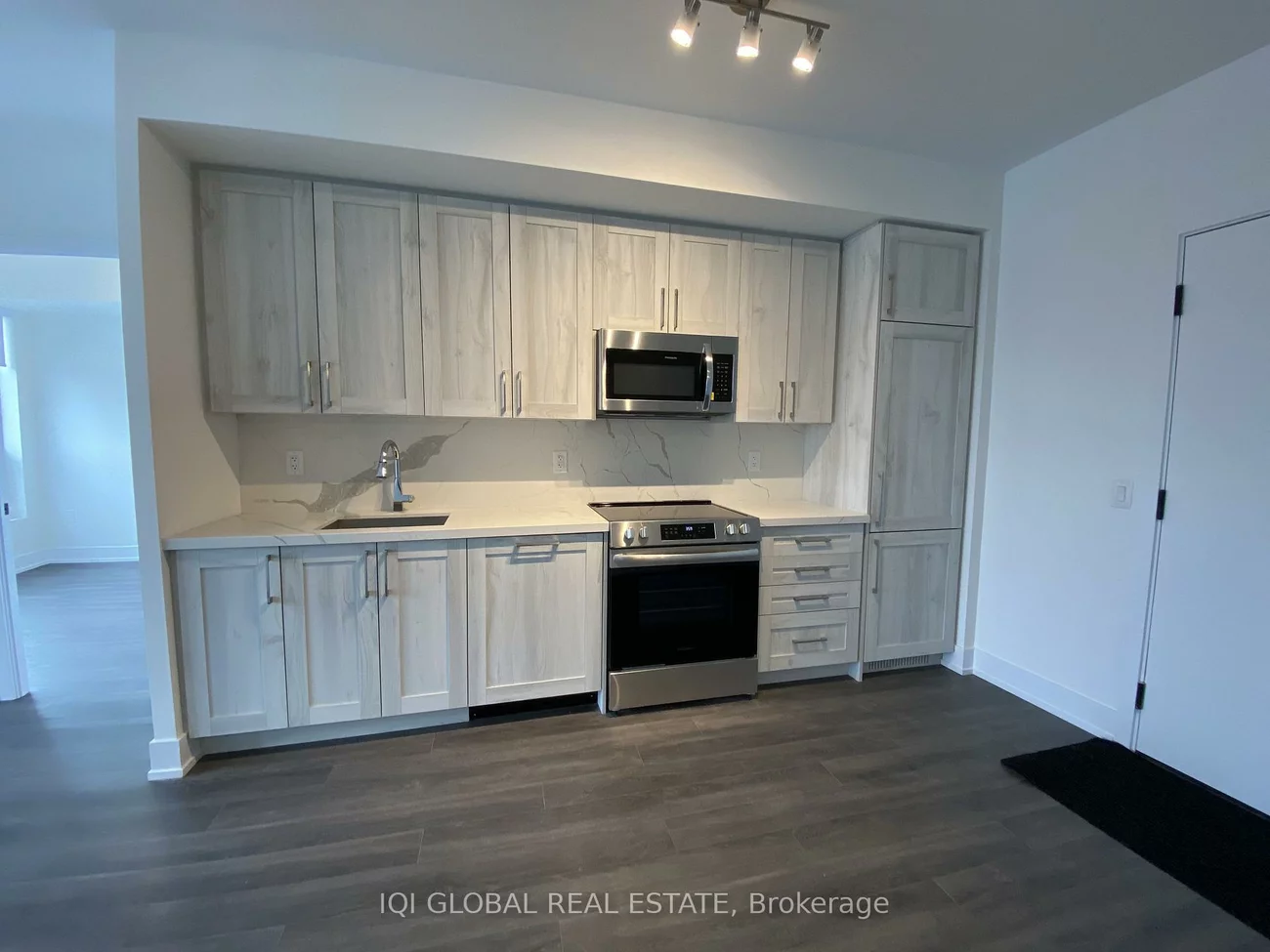 2450, Old Bronte, 1019 - WM Westmount, Oakville