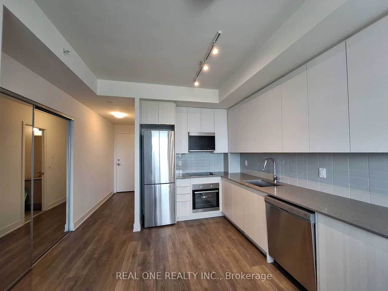 297, Oak Walk, 1015 - RO River Oaks, Oakville