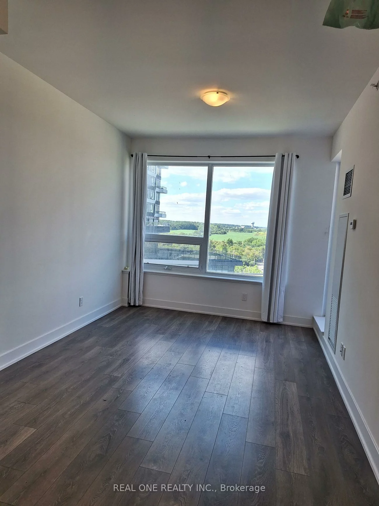 297, Oak Walk, 1015 - RO River Oaks, Oakville