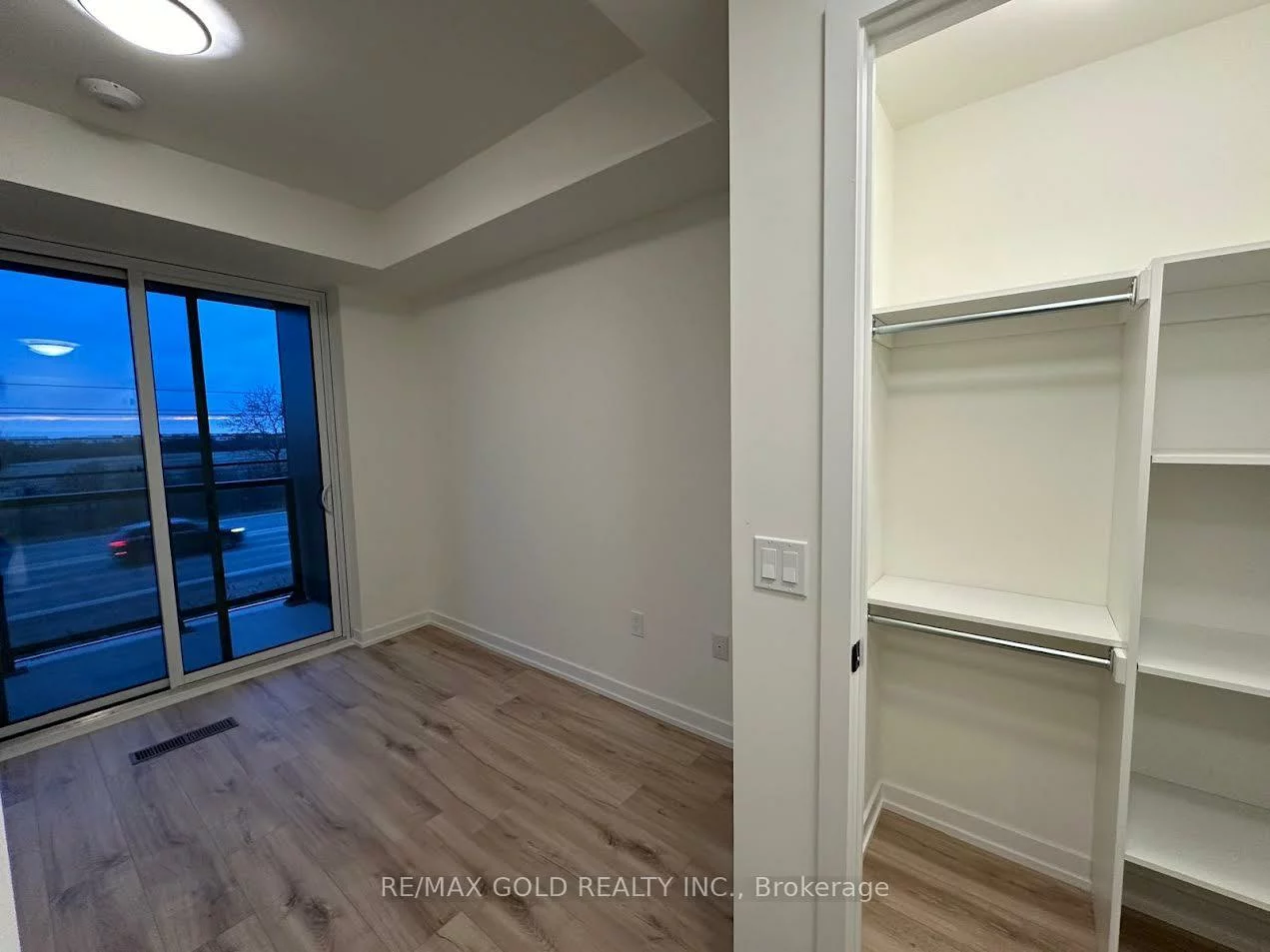 345, Wheat Boom, 1040 - OA Rural Oakville, Oakville