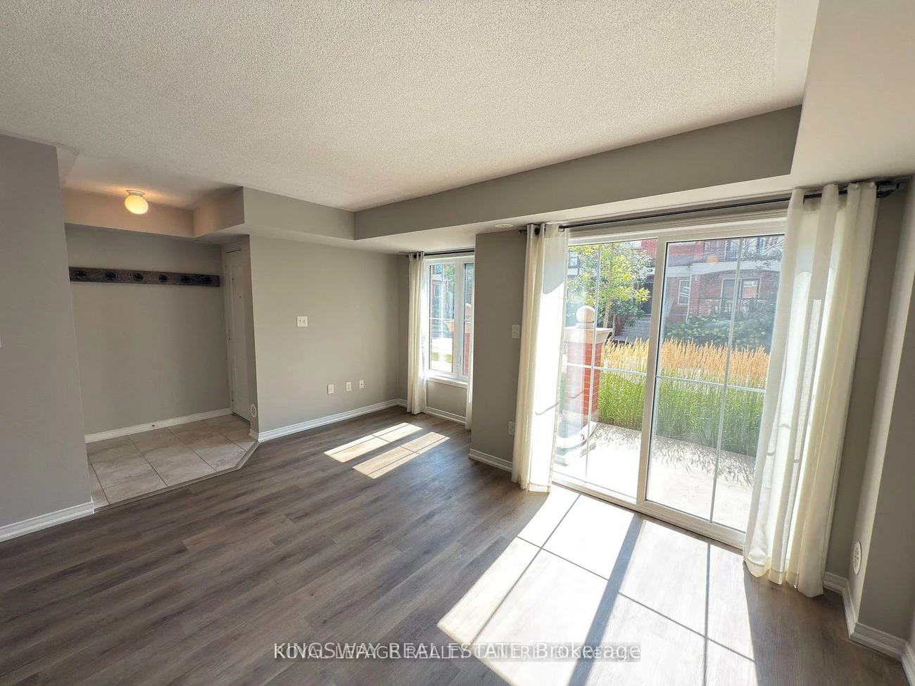 2472, POST, 1015 - RO River Oaks, Oakville