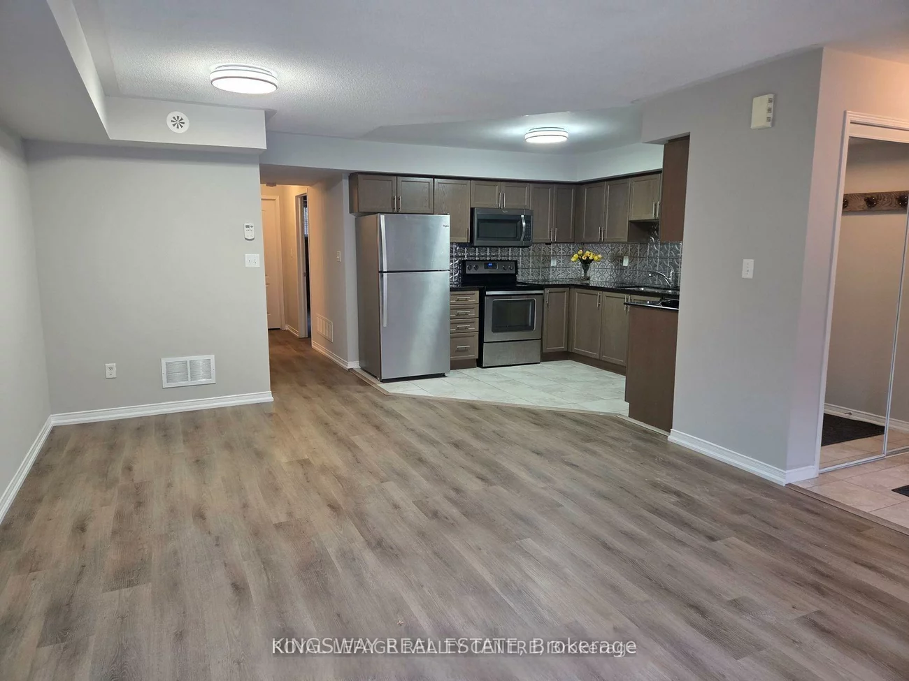 2472, POST, 1015 - RO River Oaks, Oakville