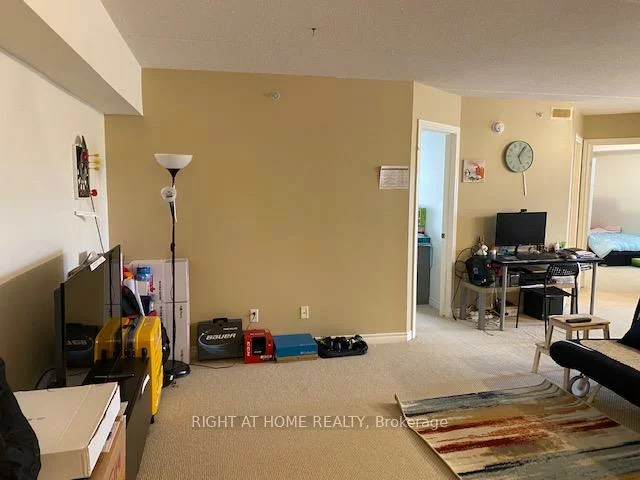 1460, Bishops, 1007 - GA Glen Abbey, Oakville